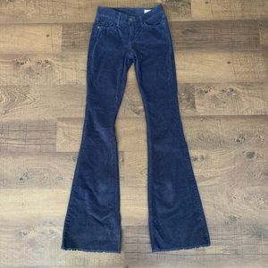 ♥️♥️ SOLD ♥️♥️Corduroy Flares
